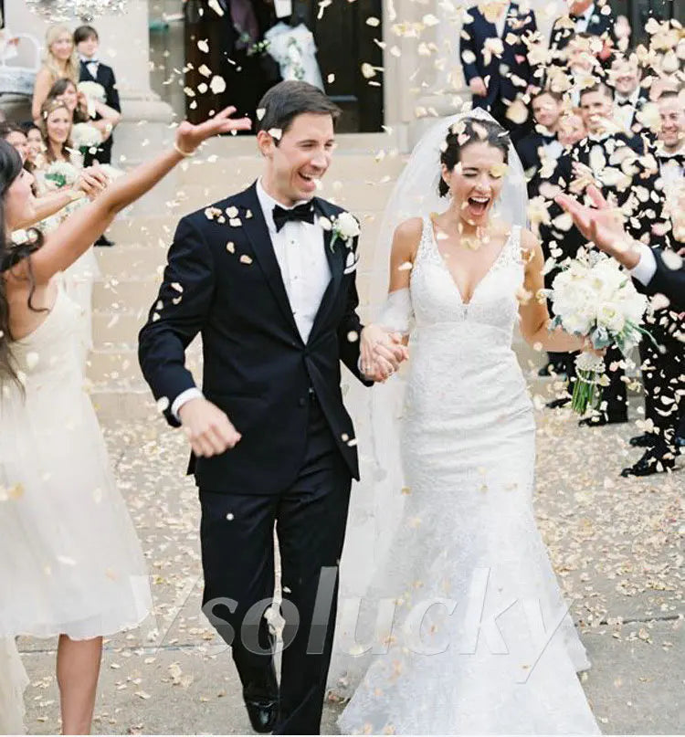 100pcs Silk Rose Artificial Petals Colorful Love Romantic Warm Table Confetti Silver Fake Flowers Wedding Supplies Party Decor