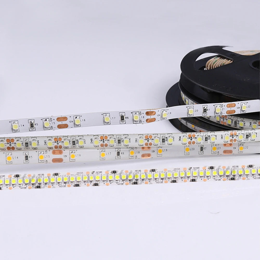 Striscia LED 2835 5 m 12 V, 240 LED/m, luce regolabile 2700‑6500 K