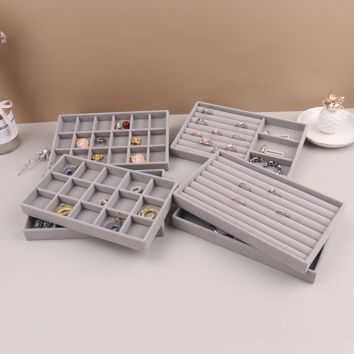 Velvet Jewelry Display Stackable Exquisite Jewellery Holder Portable Ring Earrings Necklace Organizer Box Organizator De Boys