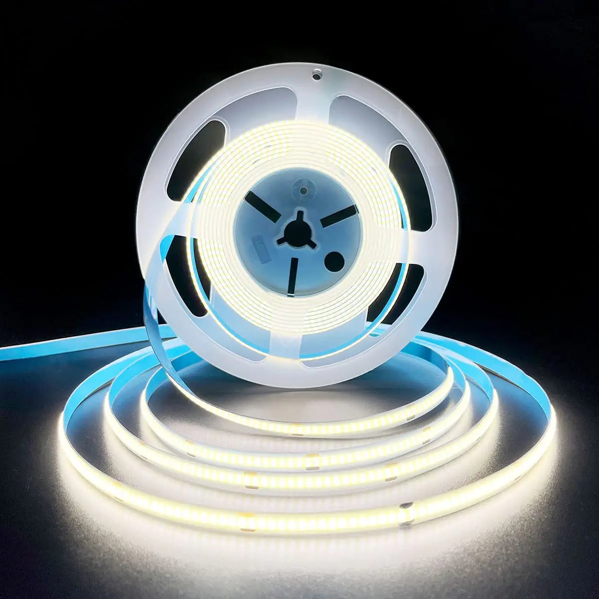 Striscia LED COB 5 m autoadesiva, tagliabile, CRI 90, 12 V/24 V, 3‑8 mm
