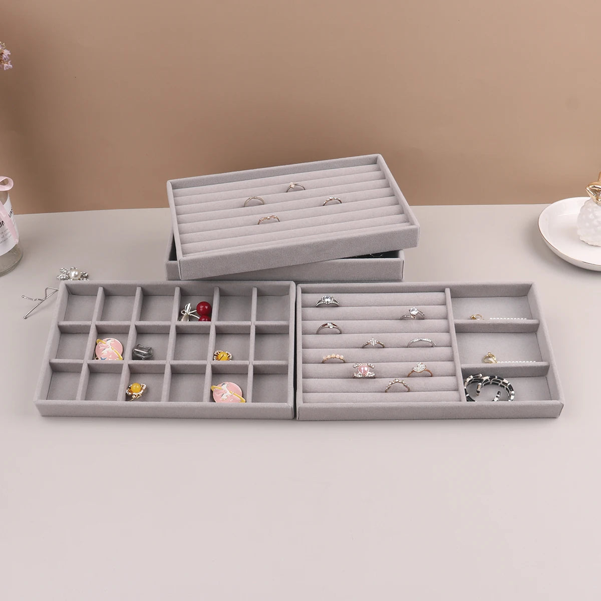 Velvet Jewelry Display Stackable Exquisite Jewellery Holder Portable Ring Earrings Necklace Organizer Box Organizator De Boys