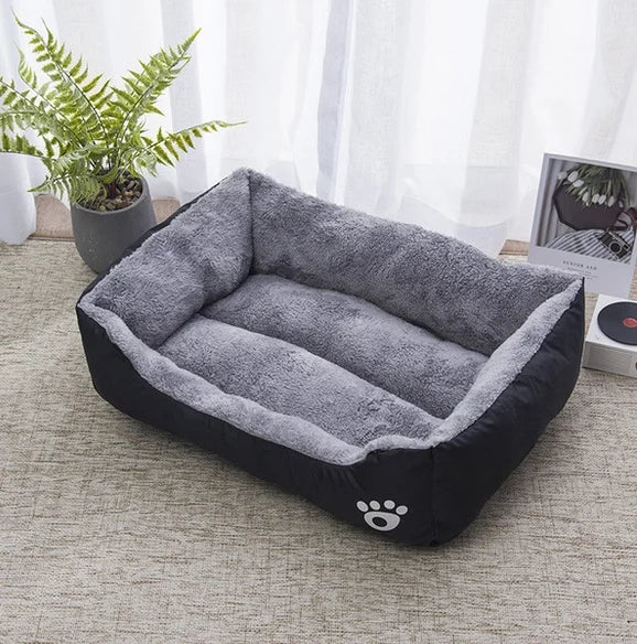 Cuccia Plush per Cani - Letto Non Scivoloso e Resistente, Taglie S-XL