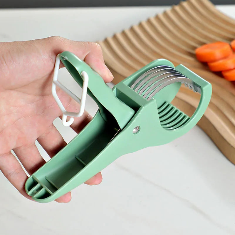 Affettatore Multiuso in Acciaio Inox per Verdure e Frutta – Design Minimalista