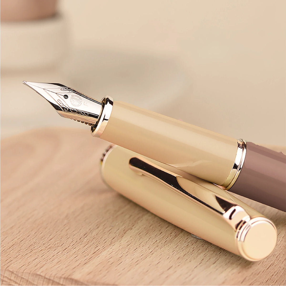 Penna stilografica retro Hongdian 920s, punta 0.38 mm, scrittura elegante