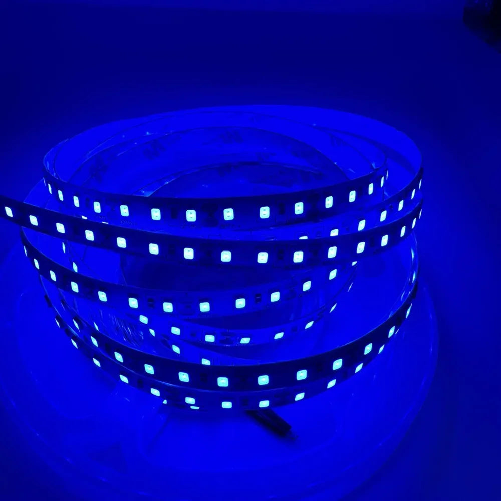 Striscia LED 2835 120 LED/m 8mm, colori RGB, AC 220‑240V, flessibile