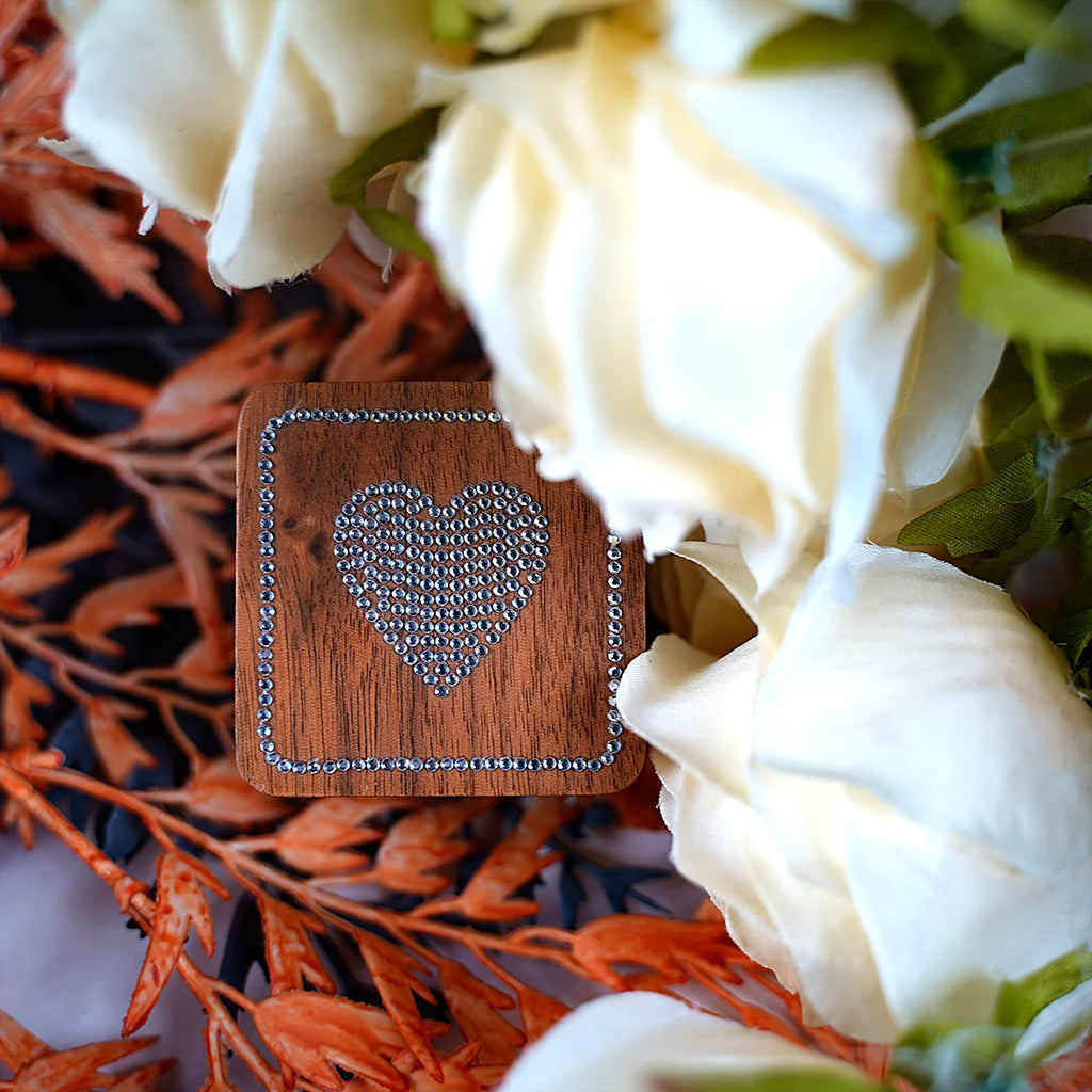 Diamond inlaid jewelry box, walnut solid wood wedding ring box, seeking marriage, diamond ring, Valentine's Day gift,  jewelry