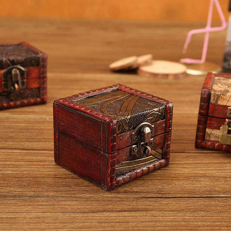 Scatola Portagioie Vintage in Legno con Lucchetto, Porta Anelli e Orecchini