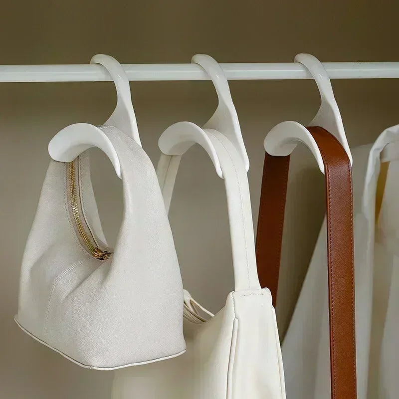 Gancio porta accessori per armadio: borse, cappelli, sciarpe e zaini