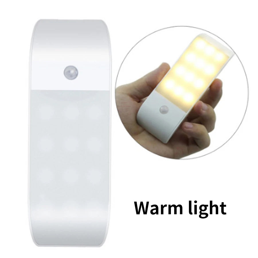 Lampada notturna 12 LED con sensore di movimento ricaricabile USB, alta…