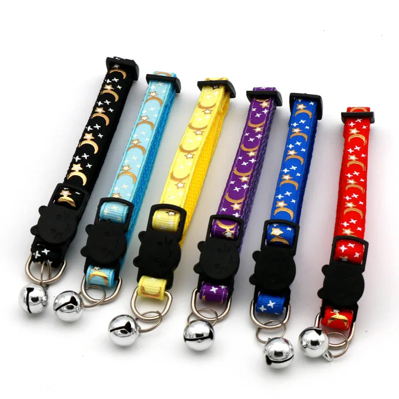 Collarino con campanella stelle e luna per cani e gatti – regolabile e…
