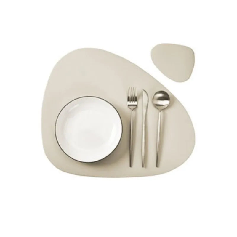 Set 2 tovagliette rotonde in eco-poliestere verde – lavabili, antiscivolo