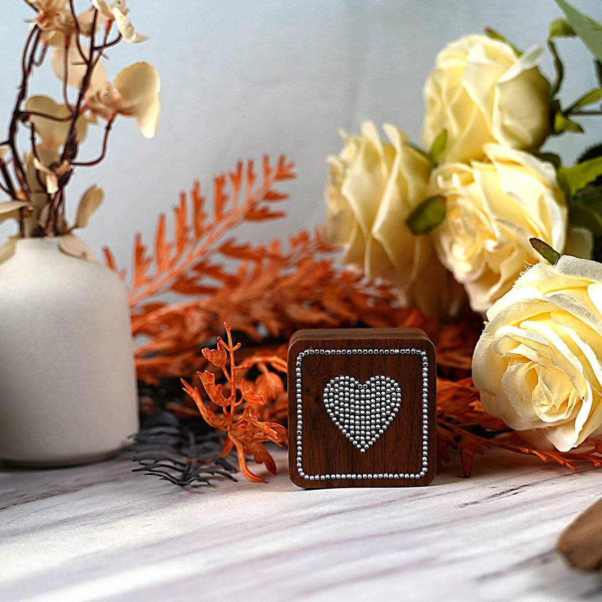 Diamond inlaid jewelry box, walnut solid wood wedding ring box, seeking marriage, diamond ring, Valentine's Day gift,  jewelry