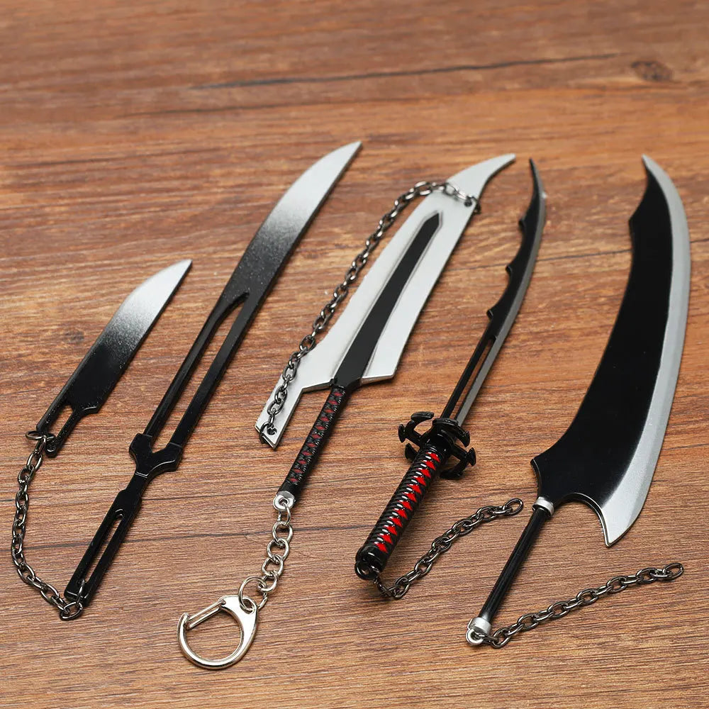 Anime BLEACH: Thousand-Year Blood War Keychains Kurosaki Ichigo Zangetsu Pendant Keyring Key Chain For Men Cool Jewelry Gifts