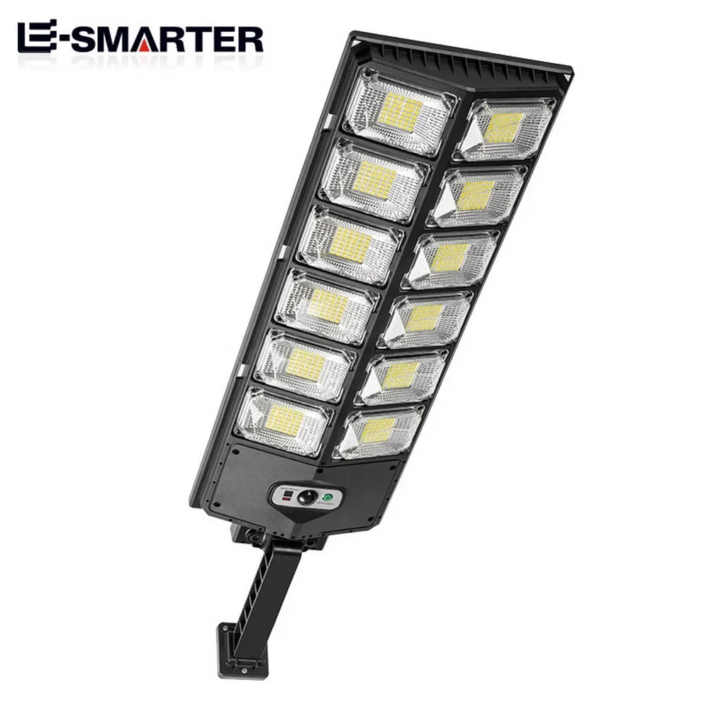 Lampada LED solare super bright per esterno con sensore di movimento IP68