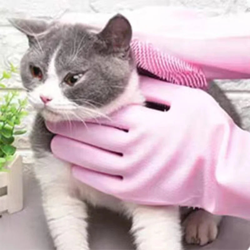 Guanti in silicone per toelettatura cani e gatti – pulizia e rimozione peli