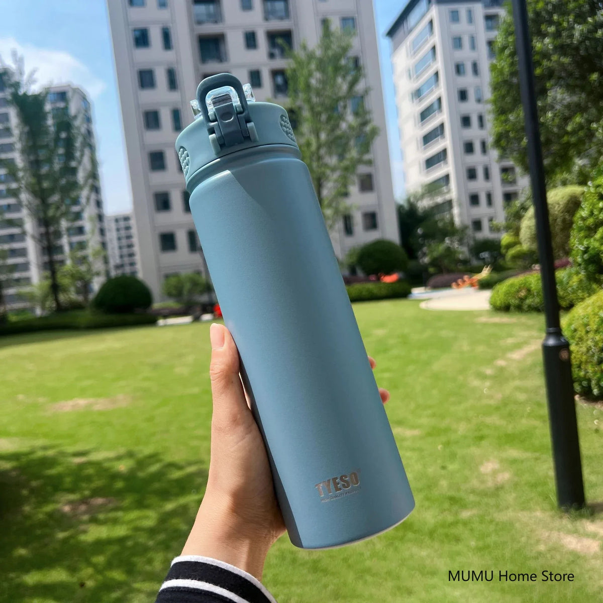 Thermos da 600/750 ml in acciaio inox con cannuccia – Mantiene caldo e freddo