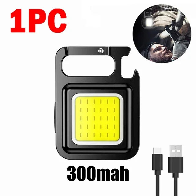 Mini torcia LED portachiavi 6 modalità con cacciavite, apribottiglie e martello