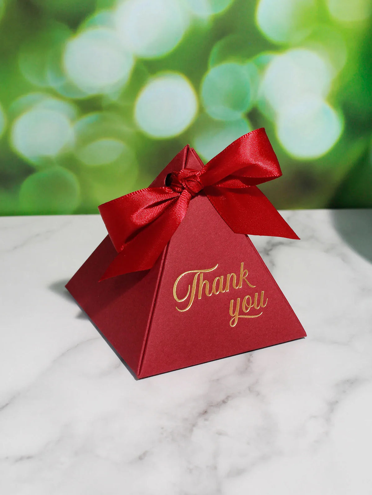 Confezione regalo triangolare per bomboniere, matrimoni e feste