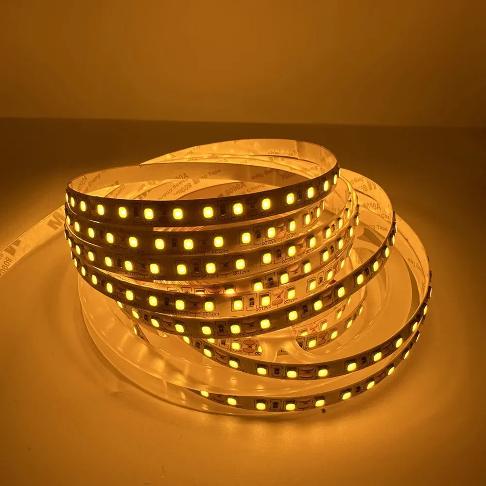Striscia LED 2835 120 LED/m 8mm, colori RGB, AC 220‑240V, flessibile