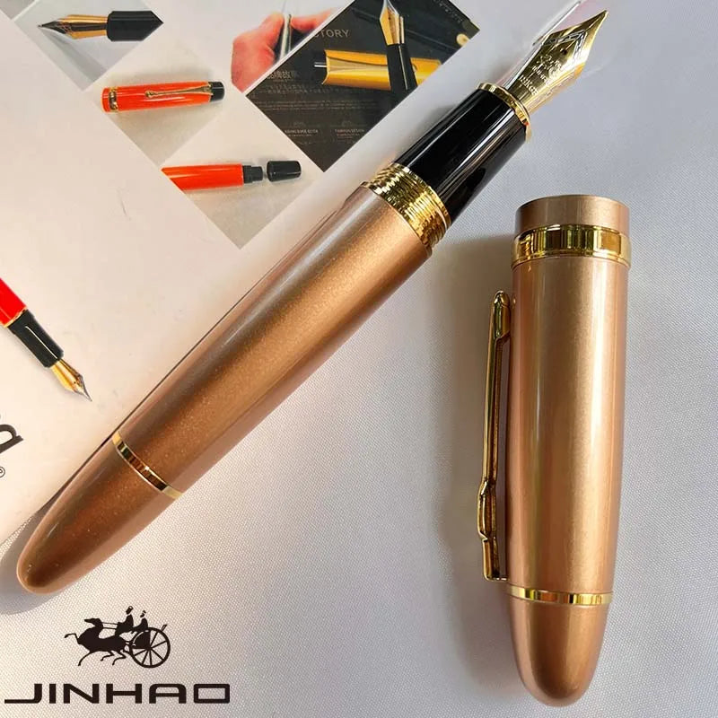 Stylo plume classique avec finition argentée, pointe 0,5 mm et convertisseur