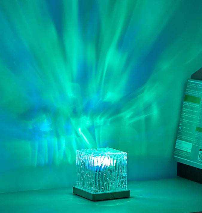 Lampada Notturna Proiettore Onde Oceaniche 16 Colori RGB con Telecomando USB