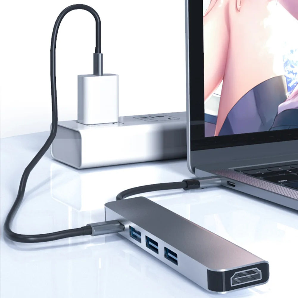 Hub USB‑C 5 porte con HDMI 4K e Power Delivery fino a 87 W