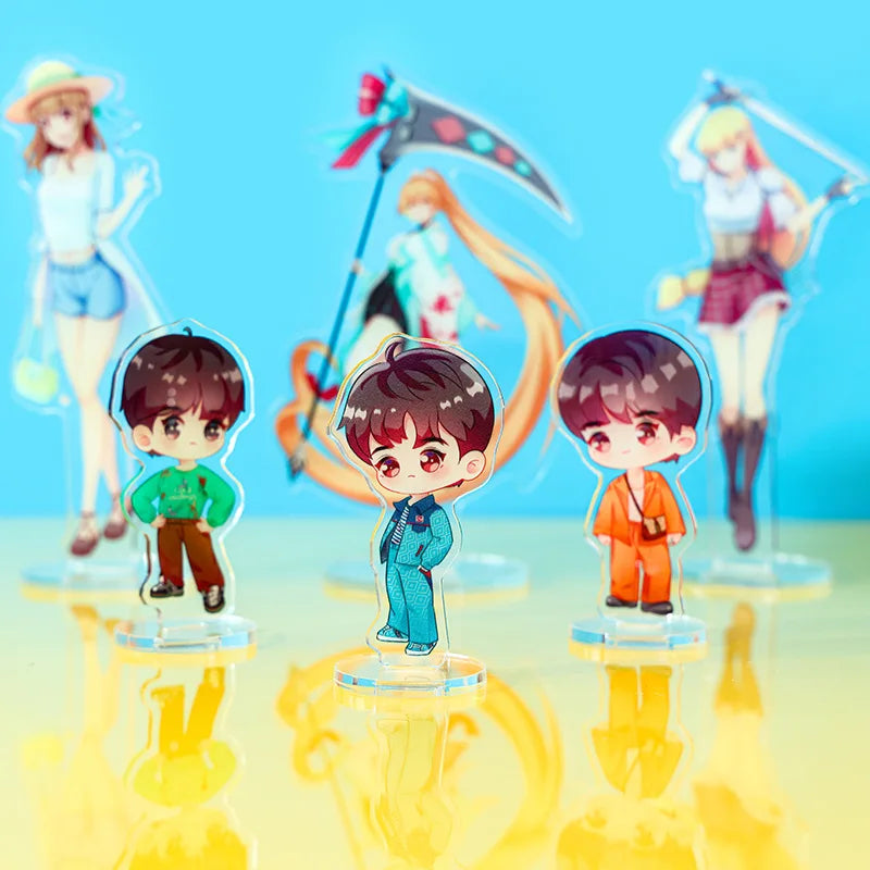 Custom Standee Anime Figure Clear Acrylic Cute Cartoon Model Plate Desk Decor Photo Standing Sign Keychain Stand For Fans Gifts