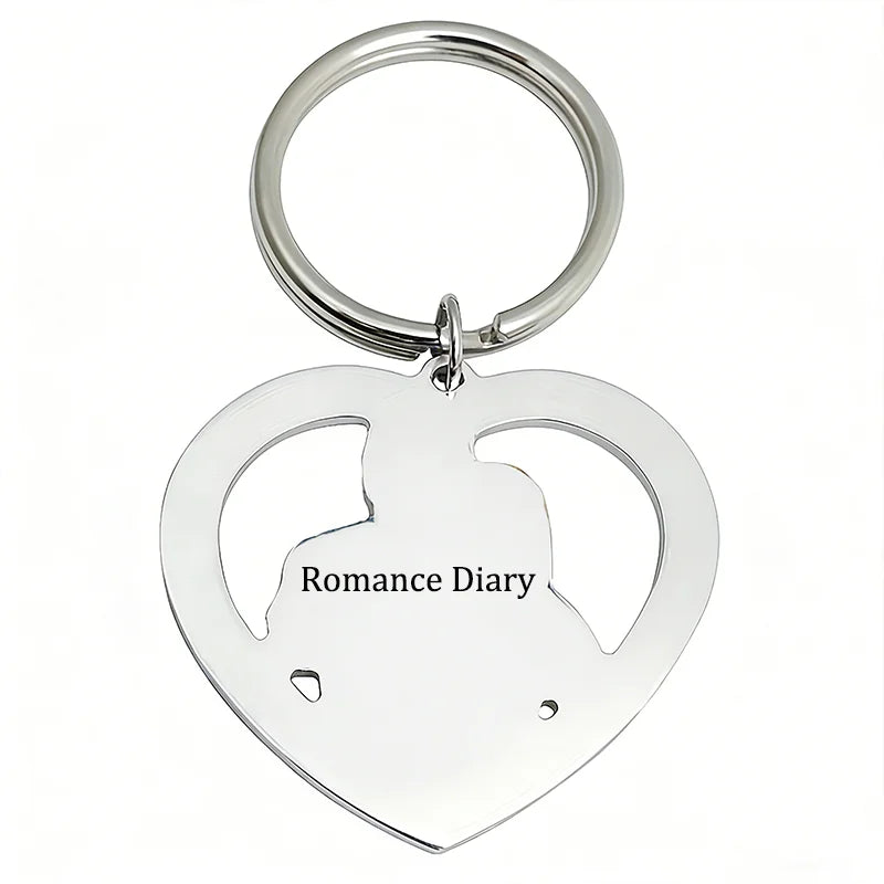 Double-Sided Engraving Is Possible, Customized Photo Portrait Heart-Shaped Stainless Steel Keychain, a Warm and Personalized Keepsake, Suitable for Daily Key Storage and as a Portable Accessory. It Can Be Used as an Exclusive