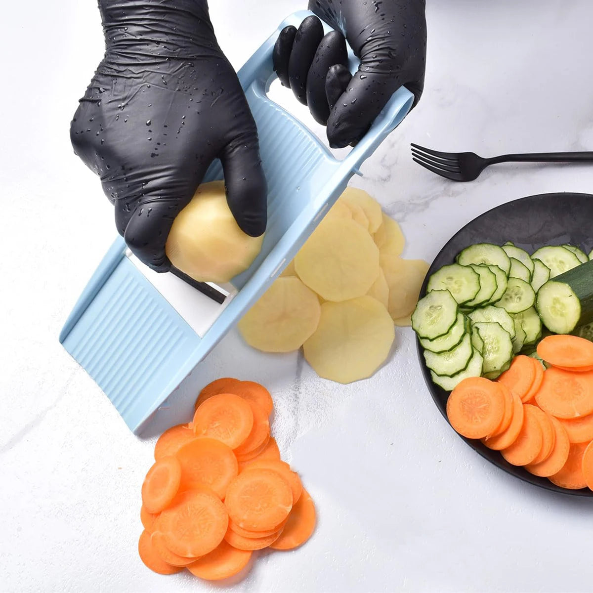 Mandolina 5 in 1 per verdure – affetta, julienne, grattugia e waffle