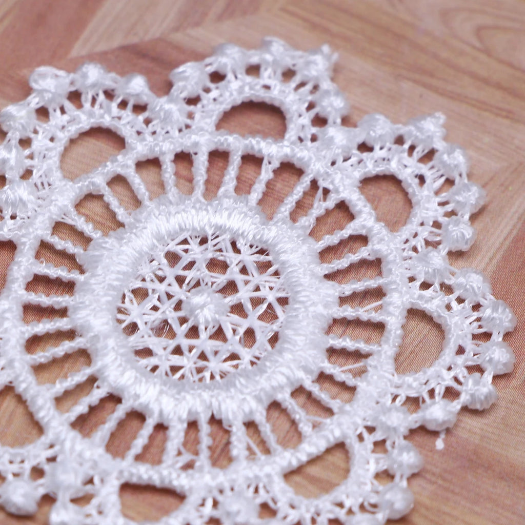 Dollhouse Miniature Hand Crochet Lace Doilies Mini Crochet Handmade Round Placemat Rustic Table Coasters Kitchen Mat Decor Acces