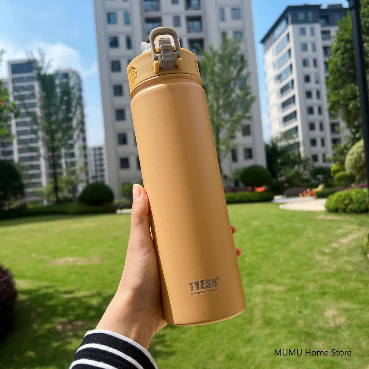 Thermos da 600/750 ml in acciaio inox con cannuccia – Mantiene caldo e freddo