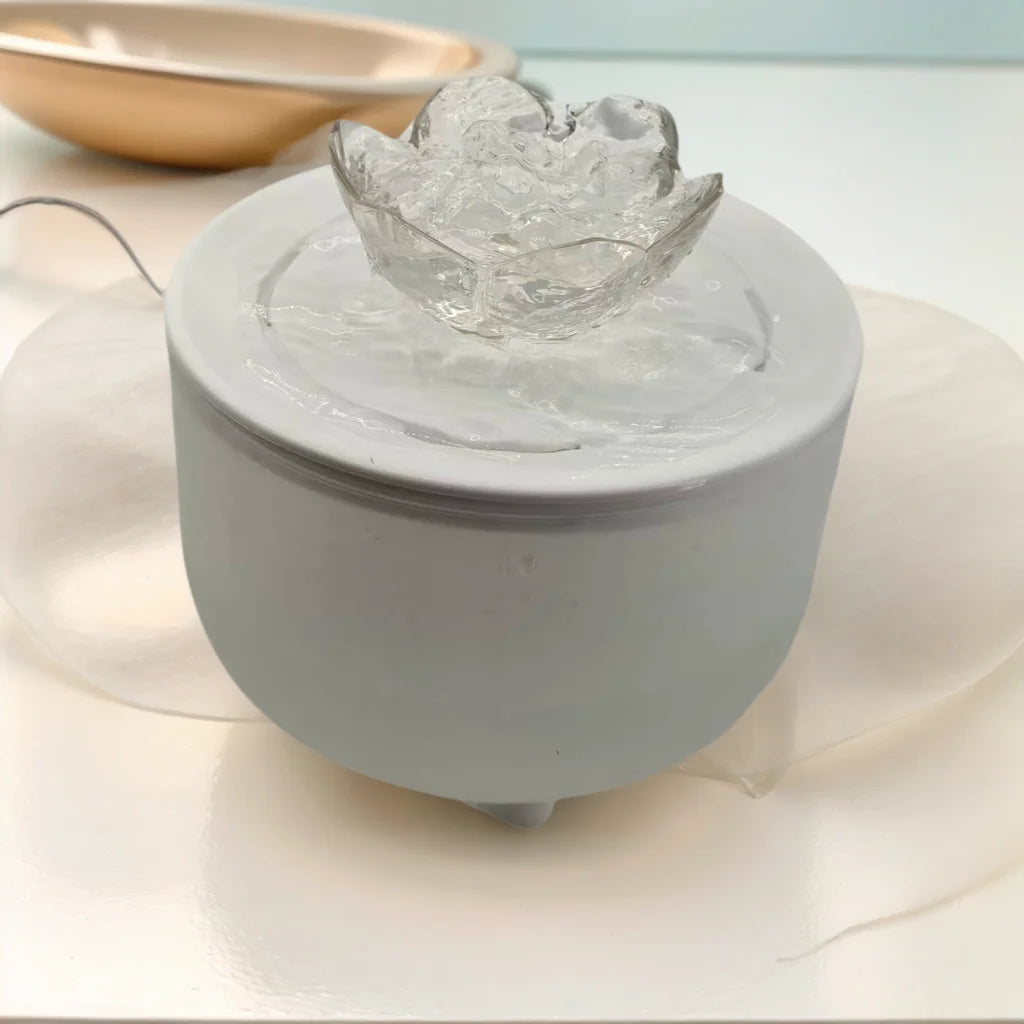 Fontana d'acqua per animali, 1,2 L, filtro auto, ricarica USB, 3 flussi