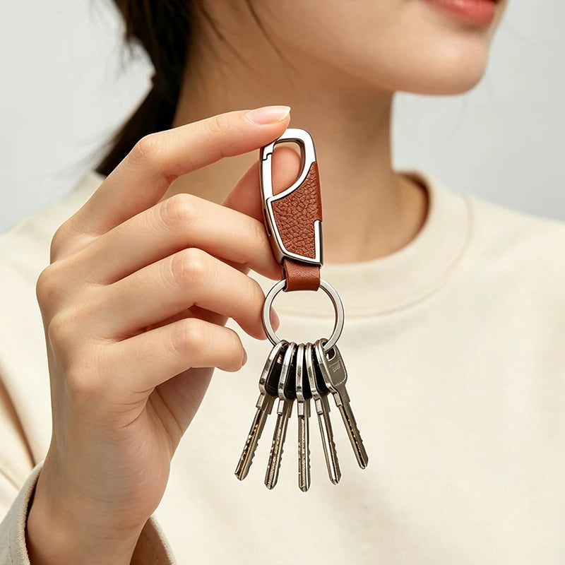 1PC Simple Fashion Creative Trendy Zinc Alloy Leather Keychain Unisex Metal Waist Keychain Gift Key Ring Car Keychain