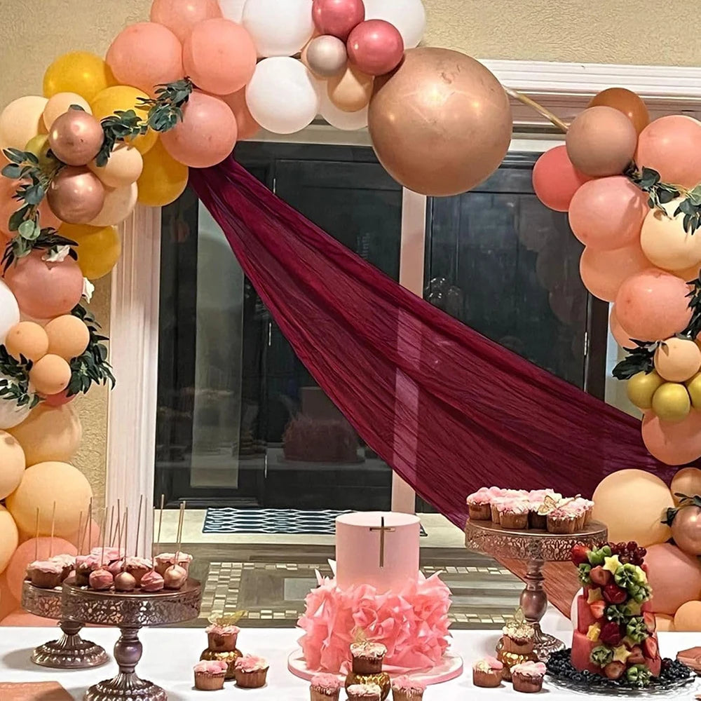 Runner da tavola borgogna in garza – Stile boho per matrimoni, shower e feste