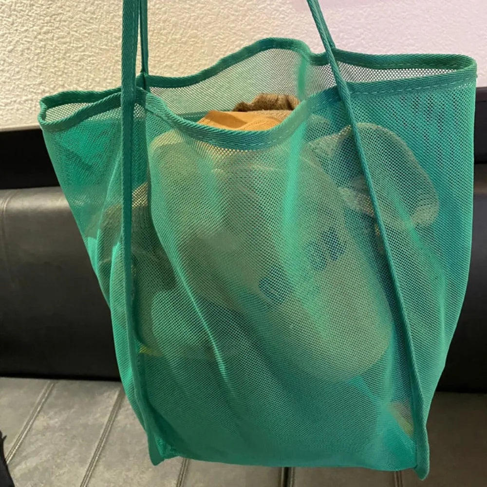 Borsa a tracolla in rete trasparente leggera e capiente – stile moda estivo
