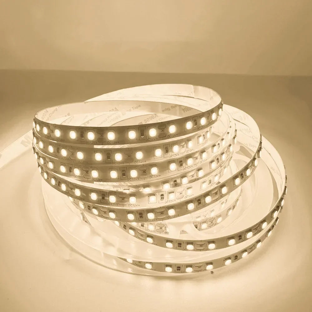 Striscia LED 2835 120 LED/m 8mm, colori RGB, AC 220‑240V, flessibile