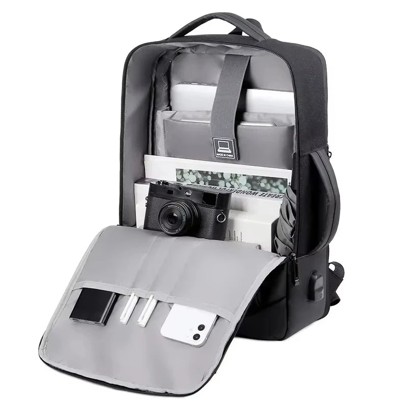 Sac à dos business 17" imperméable avec port USB et sangle respirante pour homme
