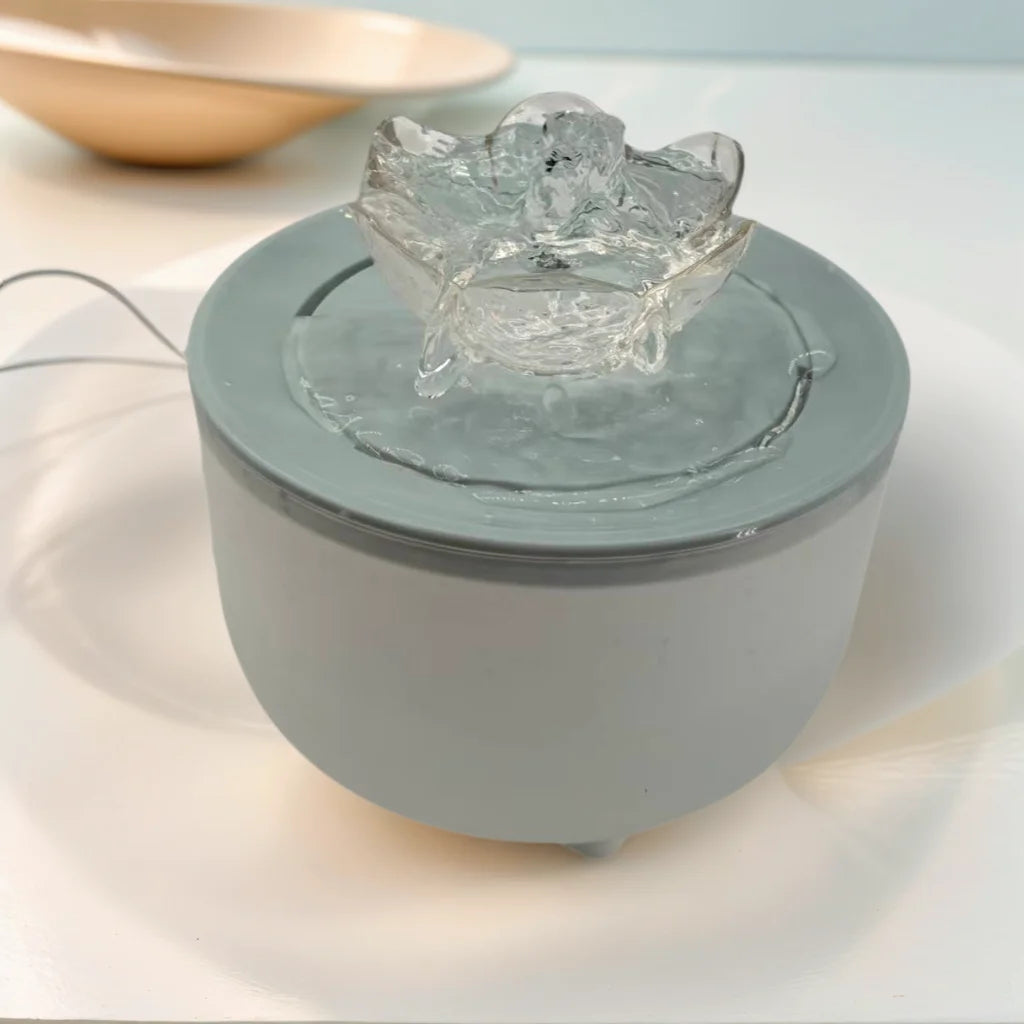 Fontana d'acqua per animali, 1,2 L, filtro auto, ricarica USB, 3 flussi