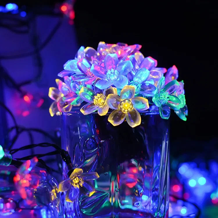 Catena di luci solari a forma di fiori di ciliegio - 5/12/22 m, luce bianca…