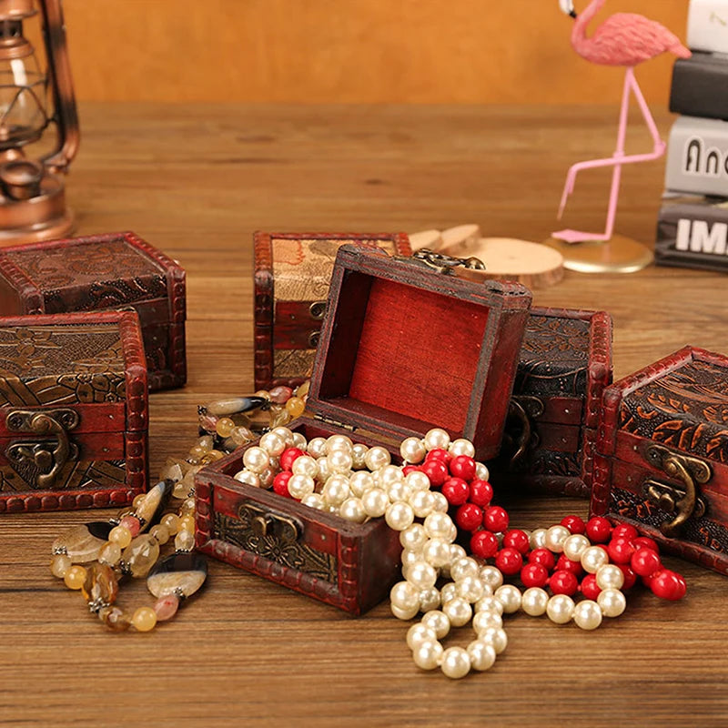 Scatola Portagioie Vintage in Legno con Lucchetto, Porta Anelli e Orecchini