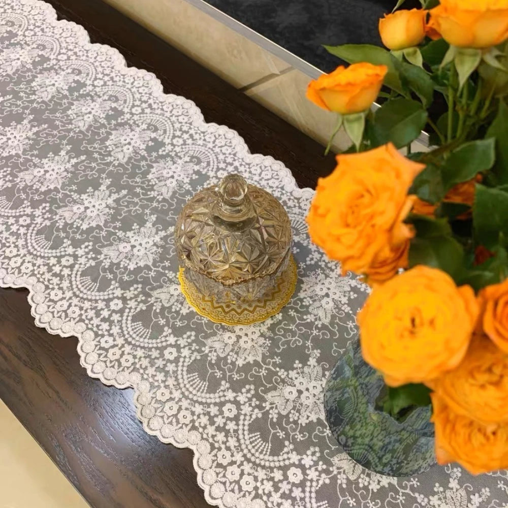Tovaglietta in Pizzo Cotone Ricamato Floreale Vintage - Runner per Tavola