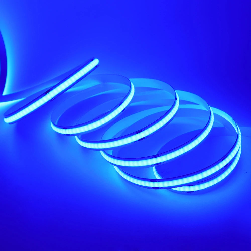 Striscia LED COB 5V 320 LED/m, RGB, tagliabile, autoaderente, con box CR2032