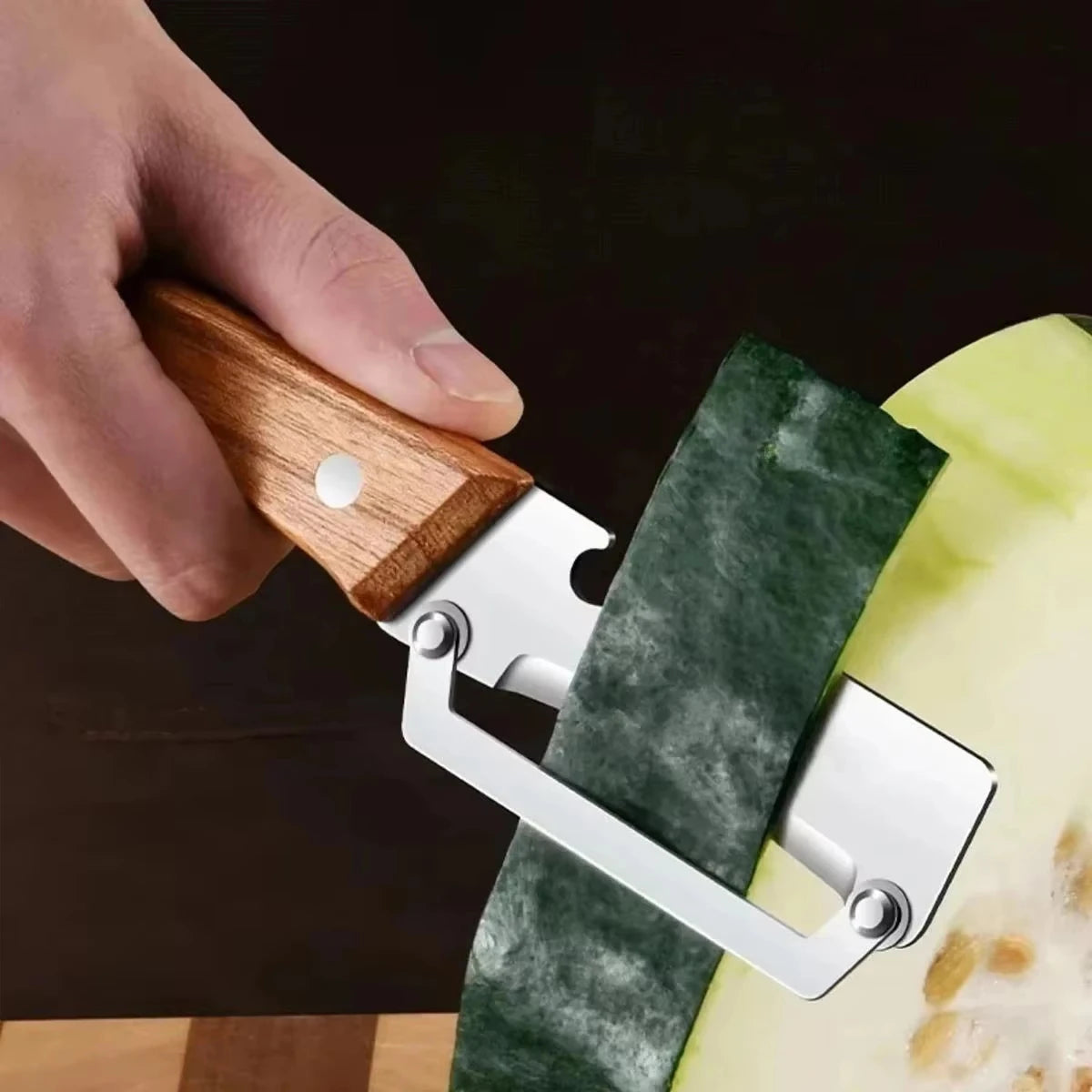 Slicer in acciaio inox con manico rovere – taglio, sbucciatura e apribottiglie