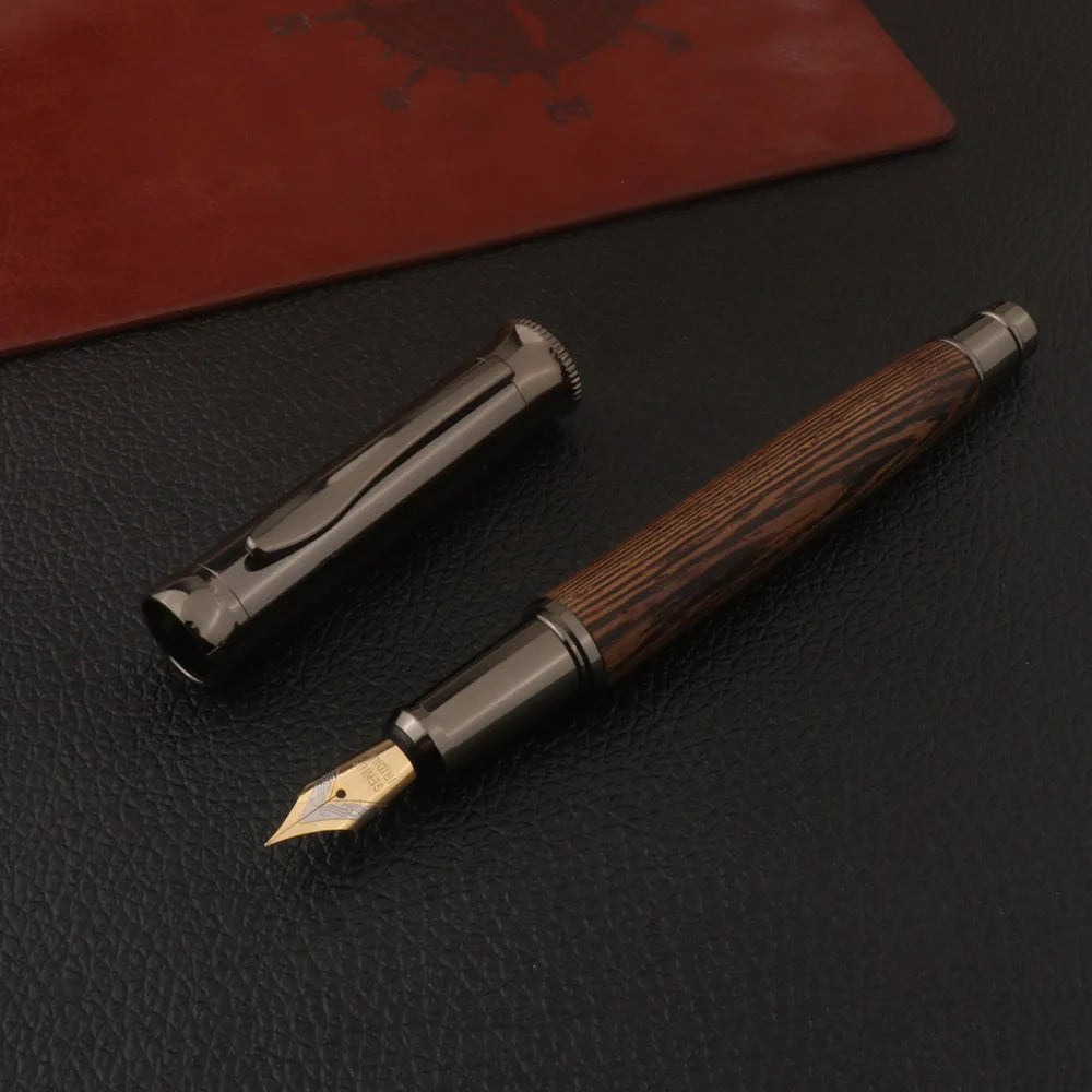 Penna stilografica in legno con motivo tigre grigio – punta 0,5 mm, 32 g