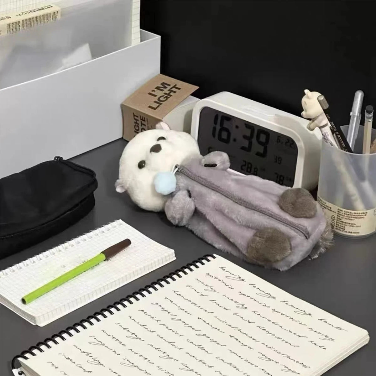 Portapenne in peluche a forma di nutrice – grande capacità, design kawaii